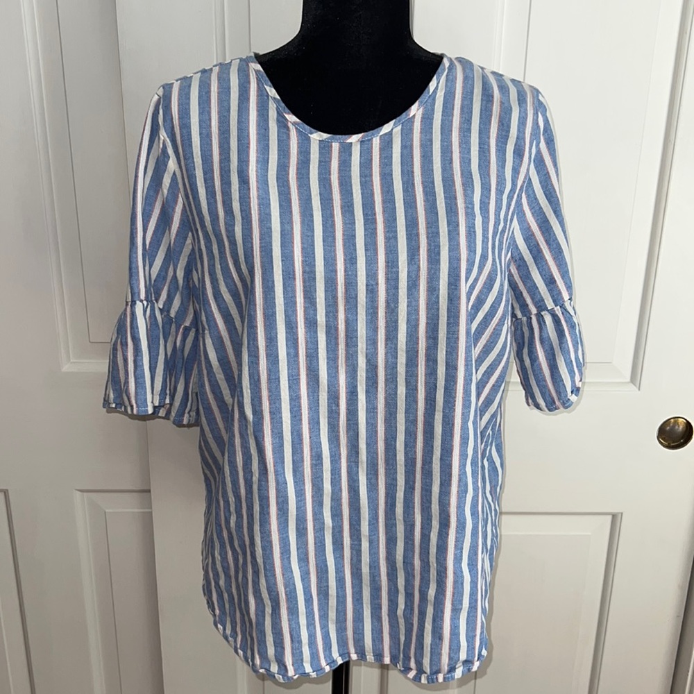 Izod blue and white striped cotton/linen top, size large, EUC